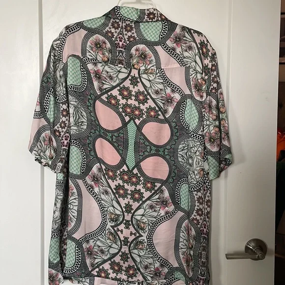 ANZ brand silk shirt XXL worn once